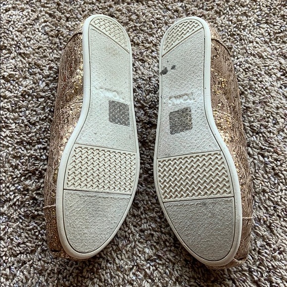 Gold Lace TOMS - Picture 6 of 6